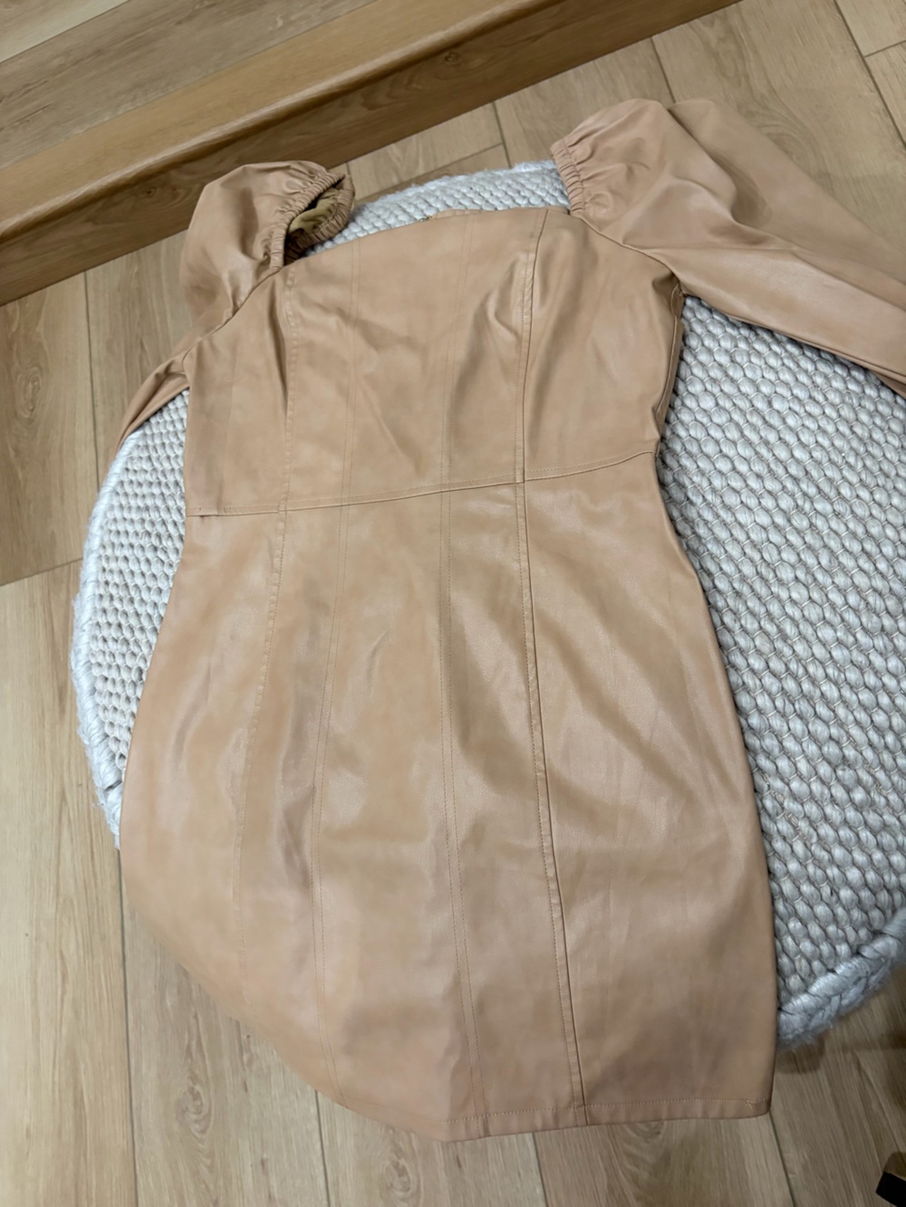 7 For All Mankind Tan Faux Leather Puff Sleeve Mini Dress Size Large - Picture 9 of 13